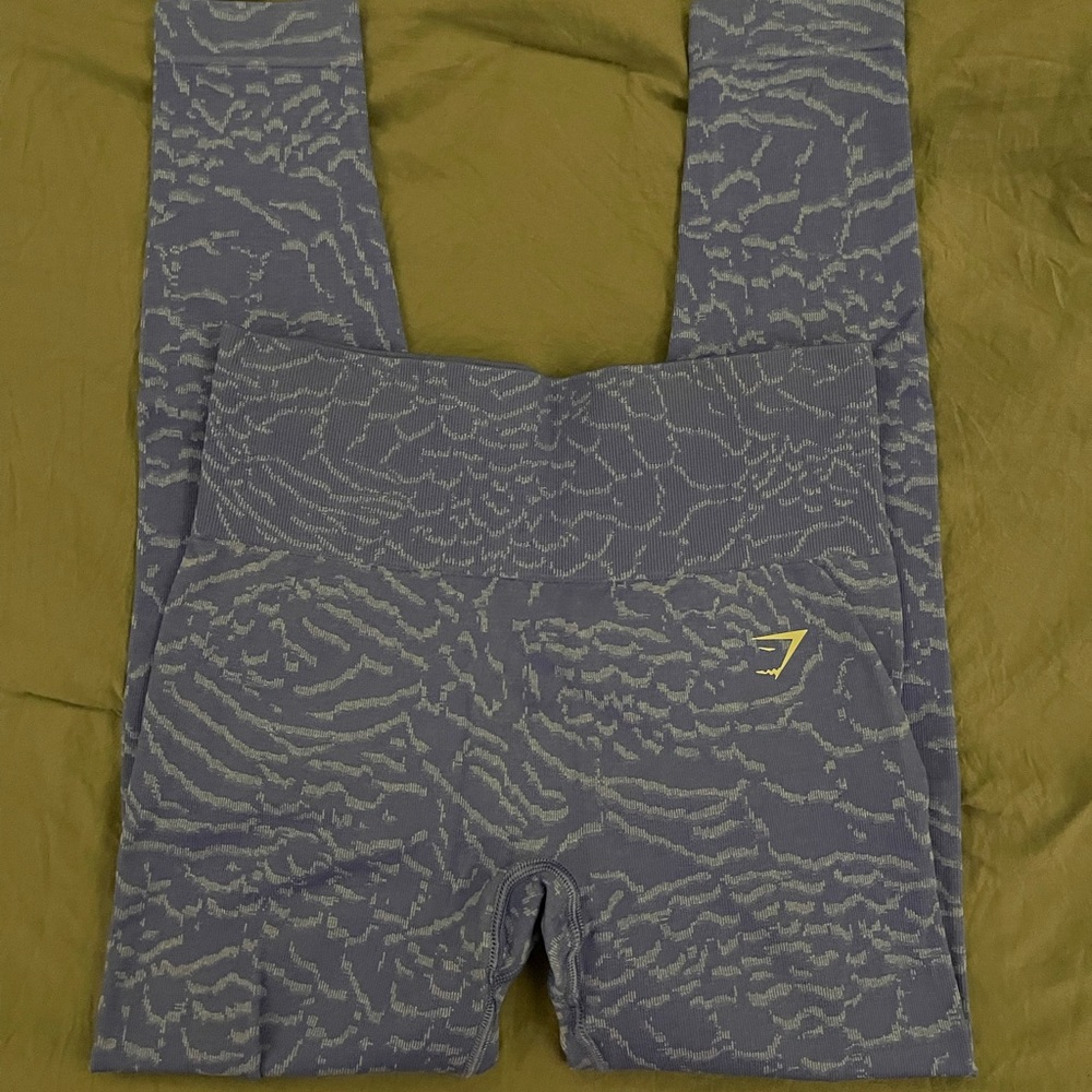 Gymshark adapt animal leggings